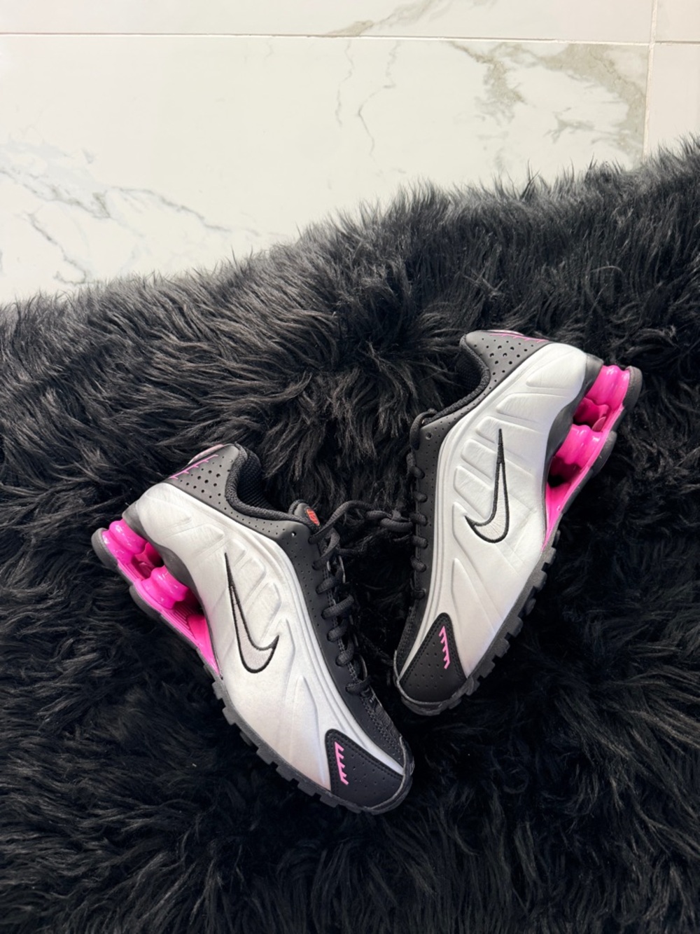 Nike Shox R4 - Picture 7 of 13